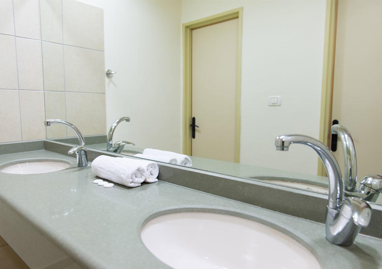 Hi - Arad Hostel Extérieur photo