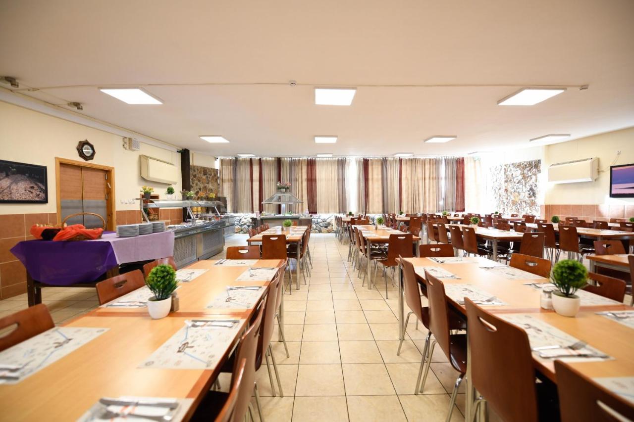 Hi - Arad Hostel Extérieur photo
